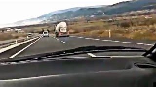 AE 101 TOYOTA 1.6  VS LAGUNA  2.0   HIZ YARIŞI