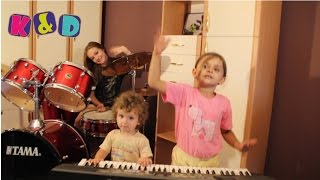 Юные музыканты-барабанщики Young musicians-drummers