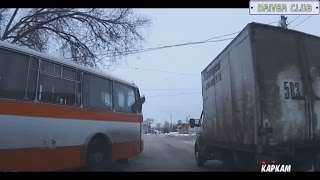 Ушел от удара! Сережа молодец!