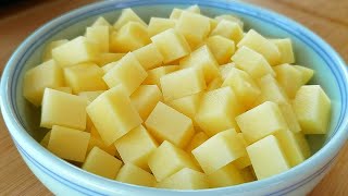 【小穎美食】土豆這樣做太香了，學會後招待客人必備菜，上桌和肉一樣受歡迎
