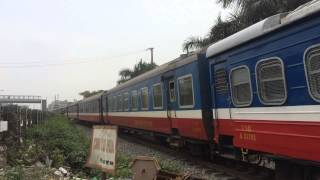 D19E-944 kéo tàu se20 - 25.04.2015 (HD1080)