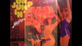 MUSIQUE   KEEP ON JUMPIN'