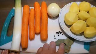 Зверье мое. Куры, овцы.Гороховый суп