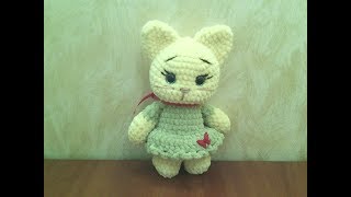 Кошечка крючком из плюшевой пряжи. МК