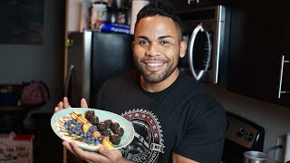 How to Make Chocolate Peanut Butter & Date Raw Balls | Vegan Grocery Run