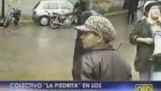 Lina y la piedrita en las puertas de Globovisión