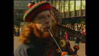 The third St.Patrick's Parade in Moscow - 1994 .