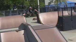 FAILS AND TRICKS ON SCOOTER 2017 | ПАДЕНИЯ И ТРЮКИ НА САМОКАТЕ 2017