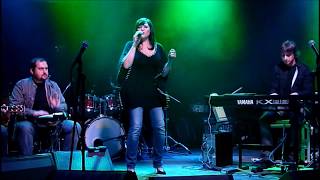 Ilona Csáková - La Isla Bonita