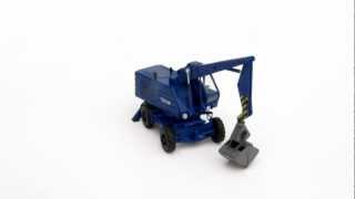 Busch Mobilbagger T-174-2 THW