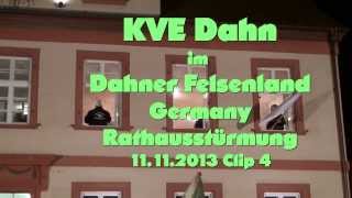 Rathausstürmung des Karnevals Verein Elwetritsche Dahn 11.11. 2013 T4/6