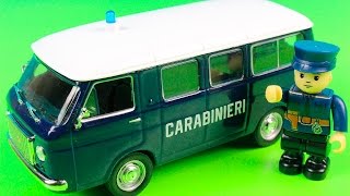 Полиция Италии - игрушечная машинка