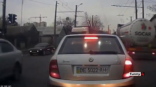 Женщины за рулем Эпичные идиотки 2017