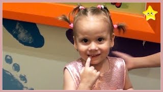 Уля Стар День Рождения в МакДональдс.
