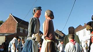 Les Géants de Soignies-Carrières (Belgique) avec le "Fantasia Band" de Bouvignies (Belgique)
