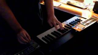 messing w/ Roland SH-2000