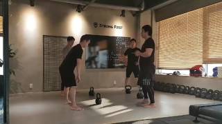 케틀벨 힙 드라이브의 반응 속도를 높여라