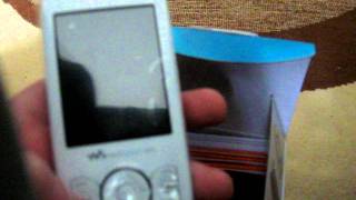 Sony Ericsson w100i(Spiro) unboxing