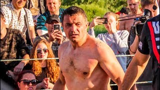 МУЖИК 50 ЛЕТ валит Бойцов ММА