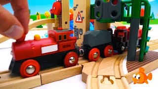 COWS LUNCH! - BRIO Toys Farm - Toy Train set construction - Toy unboxing with Ladybugs