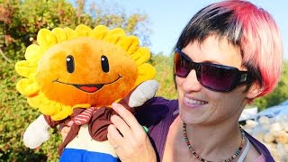 Видео квест и игра с Машей и Адрианом. Игрушки и испытания.