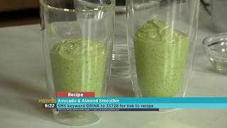 Avocado & almond smoothie