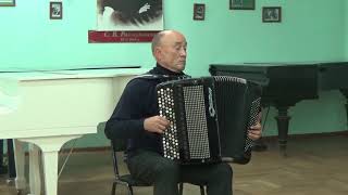 R. Bazhilin. Russian autumn.  Plays Vladimir Ushenin