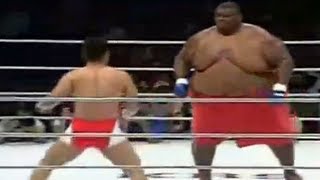 700 lb. Fat Guy vs 170 lb. MMA Fighter