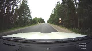 Обочечник чуть не сбил детей