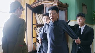 共軍特工被抓，眼看戰友前來接頭，直接跳窗自盡，以死警示戰友！ ️ 抗日