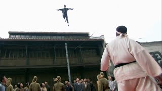 傲慢的武士看不起功夫，卻被功夫小子暴揍，解氣！
