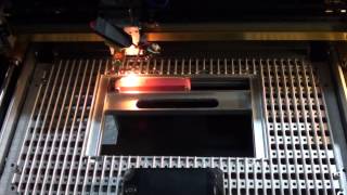 HT-K40 Desktop mini co2 laser engraving machine, engrave on silicone bracelet