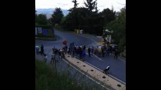 Corsa di macchina en Volterra