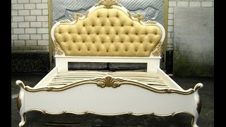 Резная кровать с золотой патиной. Carved bed