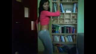 Ridiculously Hot LATINA Girl Dancing Cubanita Part 3.