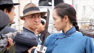 日本武士在街上追殺小伙，殊不知道他是功夫小子，完全不是對手！