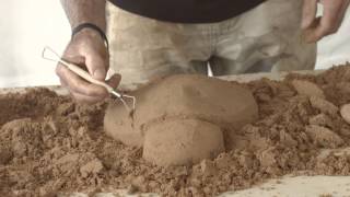 How to build a sand sculpture (Beginners Demonstration)