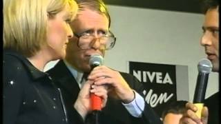 Viktors Spätprogramm Viktor Giacobbo an der Mister Schweiz Wahl 1998