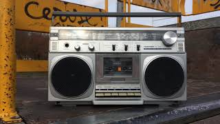 Boombox TOSHIBA RT 100S