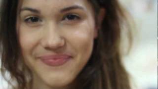 Astrid Berges Frisbey make up inspired