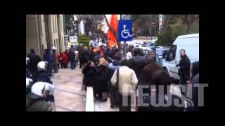 NewsIt.gr: Εισβολή συνδικαλιστών της ΓΕΝΟΠ
