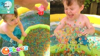 ☼ Бассейн с ОРБИЗАМИ! Ищем сюрпризы! Полимерные шарики. ORBEEZ Pool Surprises