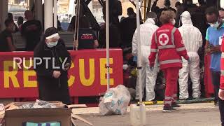 Italy: German rescue ship with more than 800 migrants on board docks in Sicily