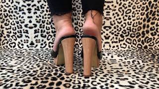 Shoeplay high heels mule