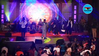 Kanda Bongo man performs at African Legend night - Highlights