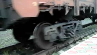 стук колёс стального монстра ласкает  слух RZD рулит