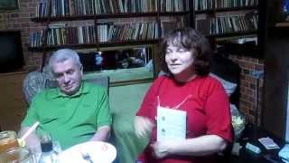 Свои стихи читает Ирина Легонькова