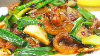 四川师傅教你“回锅肉”，肥而不腻超下饭，步骤清晰、非常接地气的视频【小川子熟食】