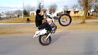 Yamaha TTR 250 wheelie