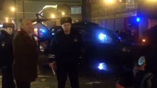 Водитель влетевшего в остановку с людьми внедорожника остался жив